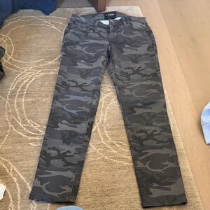 Black Orchid Denim Camouflage Skinny Jeans
